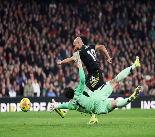 阿甲争霸巅,峰对决,不败神话对,万博,ManBetX,万博官网,万博体育官网,万博体育下载,万博APP